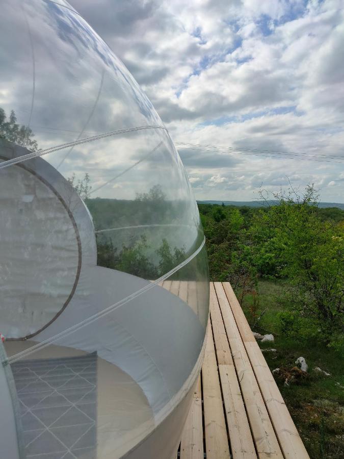 Отель Cele Bulles Etoilees Brengues Экстерьер фото